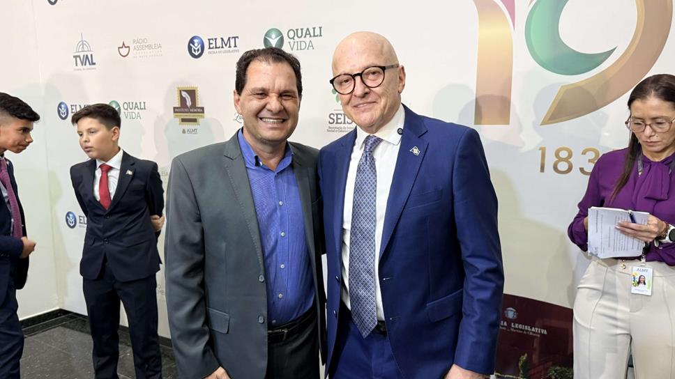 Deputado Chico Guarnieri acompanha posse e reforça confiança na gestão de Pivetta