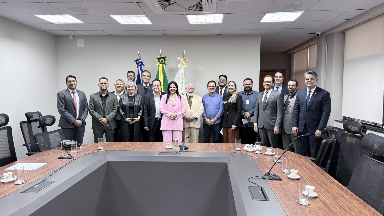 Chico Guarnieri avança tratativas para implantação da 3ª Vara em Campo Novo do Parecis