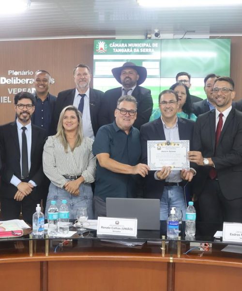 Moção: Câmara homenageia gestor ambiental em reconhecimento ao Projeto de Aquaponia Ciclo Vivo