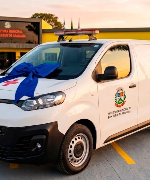 Ambulância articulada por Chico Guarnieri reforça saúde em Bom Jesus do Araguaia