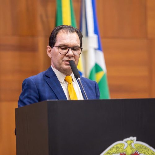Chico Guarnieri expõe documento que motivou pedido de CPI contra o TCE