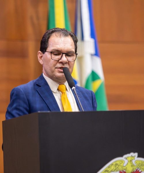 Chico Guarnieri expõe documento que motivou pedido de CPI contra o TCE