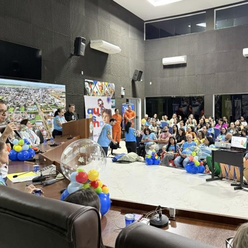 Chico Guarnieri transforma Câmara lotada em espaço de escuta e inclusão em Campo Novo