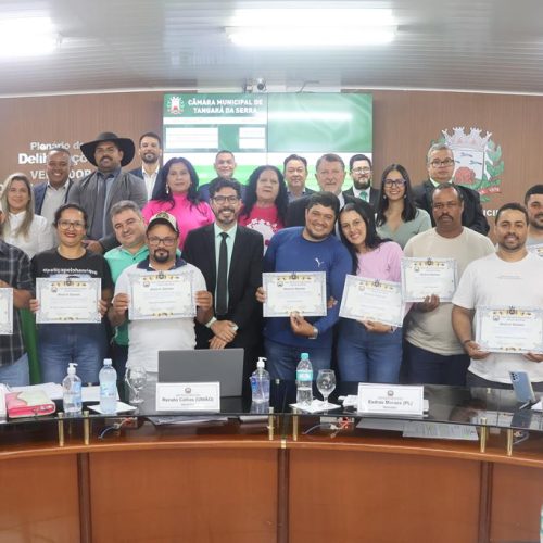 MOÇÃO DE APLAUSOS: entregadores de Delivery são homenageados pelo Legislativo
