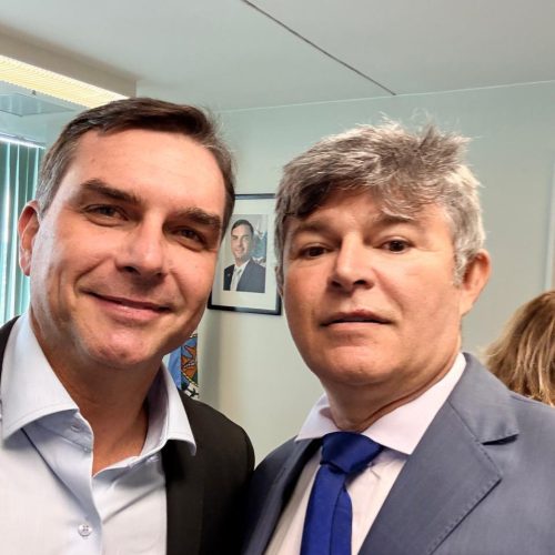 Medeiros acompanha Flávio Bolsonaro em agenda na Norte Show