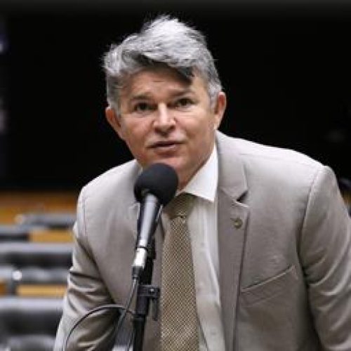 José Medeiros propõe aplicativo de segurança para vítimas de violência doméstica