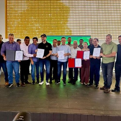 Deputado Chico Guarnieri intensifica articulação e percorre sete municípios do noroeste com entregas e investimentos