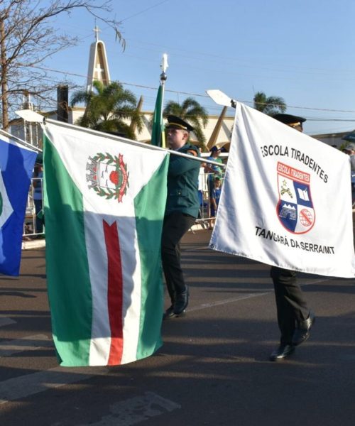 Tangará da Serra realiza Desfile Cívico de 7 de Setembro