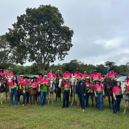 Chico Guarnieri apoia comitiva da Asselavi, que conquista 3º lugar na Expoagro
