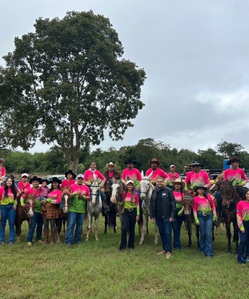 Chico Guarnieri apoia comitiva da Asselavi, que conquista 3º lugar na Expoagro
