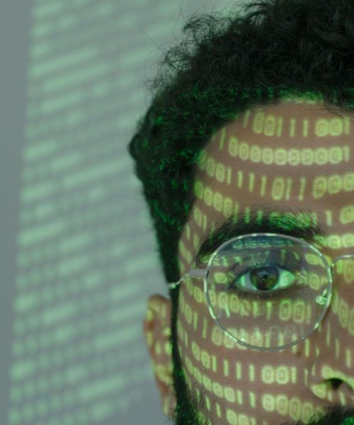 Inteligência artificial acelera processos de contratação e abre novas possibilidades para o desenvolvimento profissional