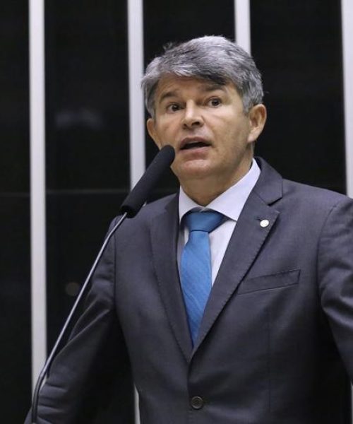 Medeiros acusa base de Lula de blindar envolvidos no rombo do INSS