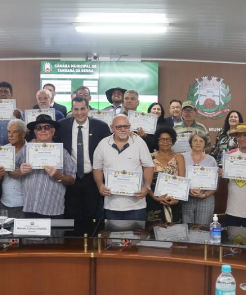 Câmara presta homenagem aos pioneiros de Tangará da Serra