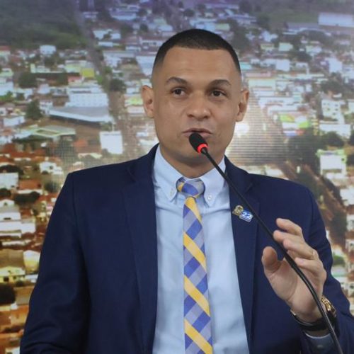 Vereador Esdras Moraes garante R$ 4,2 milhões em apenas 6 meses