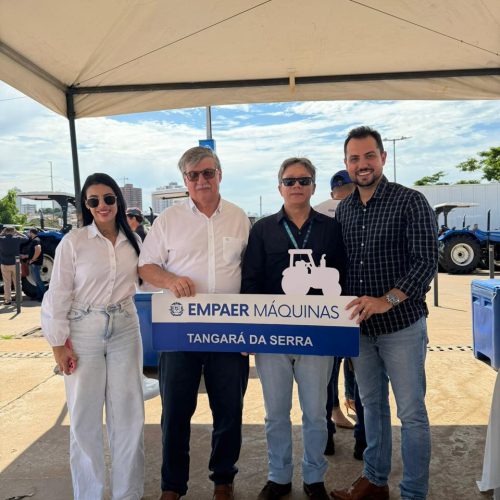 Tangará da Serra recebe reforço na agricultura com entrega de novos tratores da Empaer