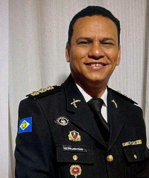 CORONEL LARA DESTACA ESCOLAS CÍVICO-MILITAR