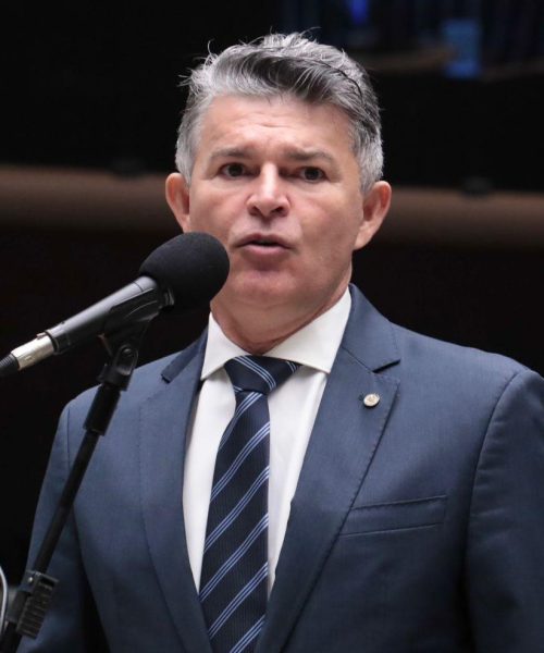 Zé Medeiros aciona PF para investigar possível influência de facções em estruturas públicas